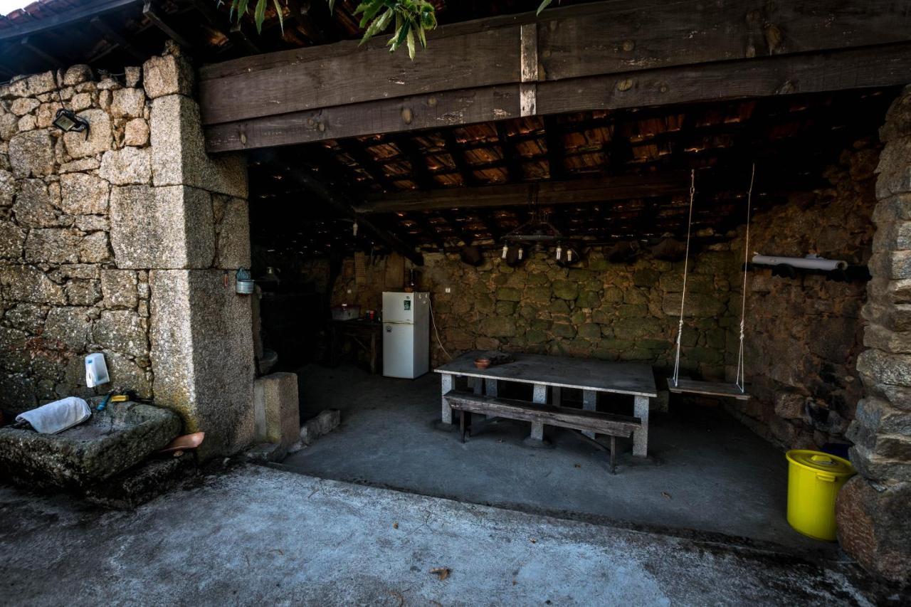 Solar Dos Carvalhos Bed & Breakfast Sernancelhe Bagian luar foto